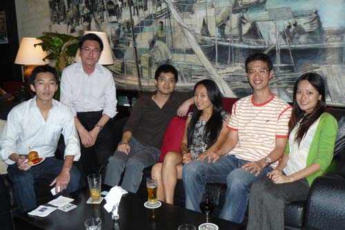 Alumni frm 2005-2007 (L-R) Sun Weiyeh, Liu Bin, Shu Zhigang, Zhao Min, Lee Shaur Yang & Shen Xiaoxin